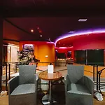 派勒萨特酒店 酒店