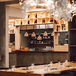 派勒萨特酒店 酒店 塔博尔