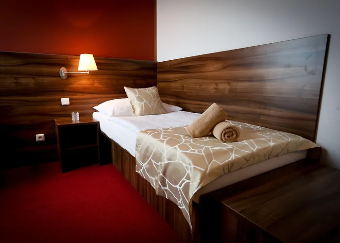 Palcat Hotel 3*